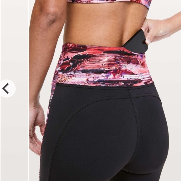 Lululemon Sweat and Repeat Crop 21 - Picture 6 of 12